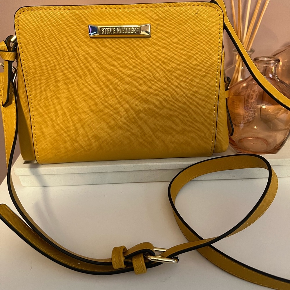 Steve Madden crossbody